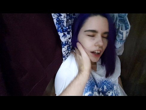 ❤️ Habe meine Schwester im Schrank gefunden und ihr beim Abspritzen geholfen ️❌ Just porn bei uns