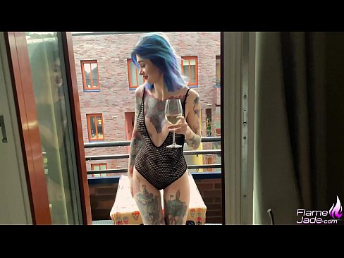 ❤️ Großartiges Mädchen lutscht mit einem Schluck und fickt leidenschaftlich unter freiem Himmel ️❌ Just porn bei uns